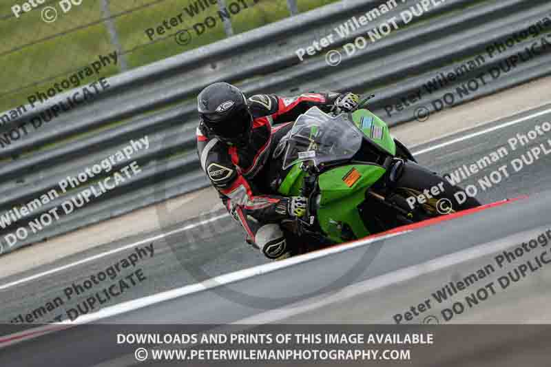 cadwell no limits trackday;cadwell park;cadwell park photographs;cadwell trackday photographs;enduro digital images;event digital images;eventdigitalimages;navarra;no limits trackdays;peter wileman photography;racing digital images;trackday digital images;trackday photos